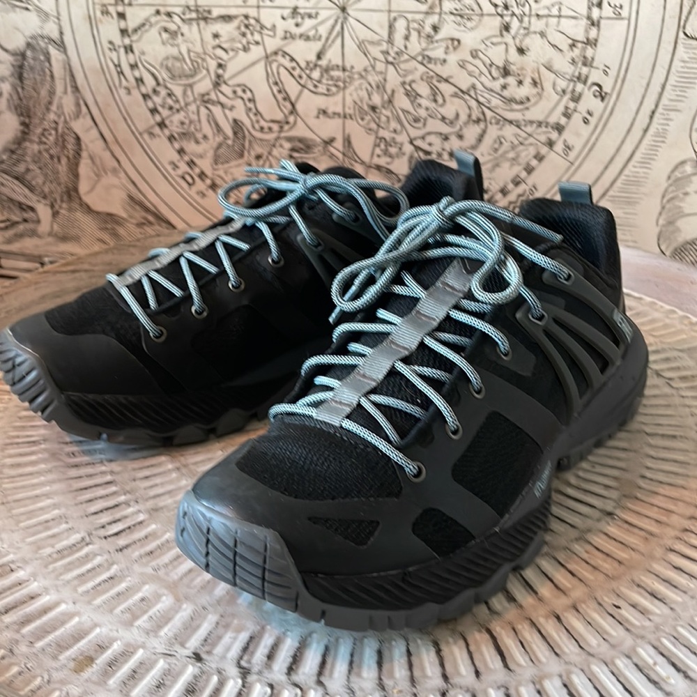Merrell 7.5 black trail running sneakers flex connect megagrip  EUC
